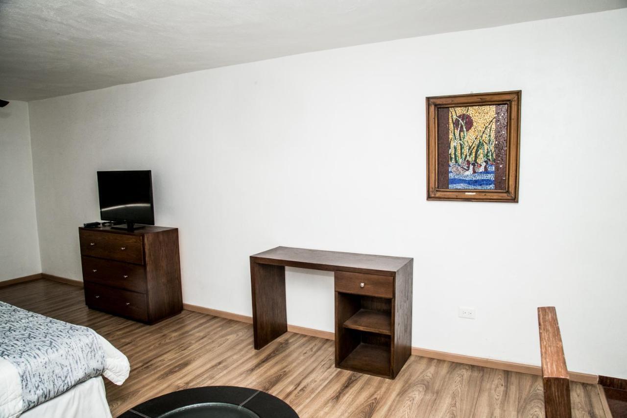 Booking Dioh Monterrey Eksteriør billede